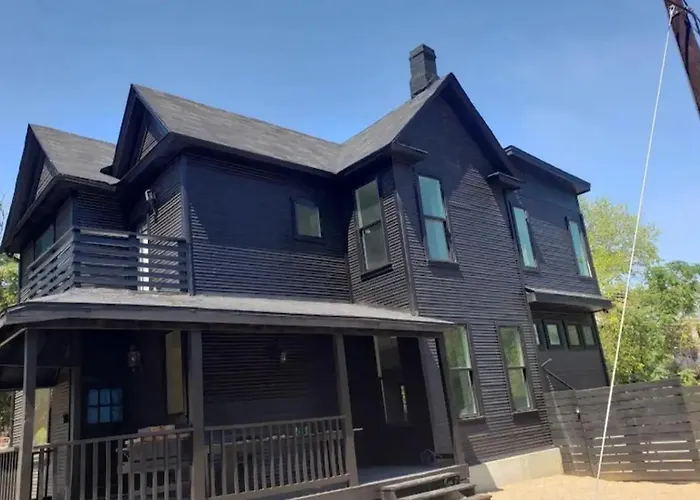 Fw Blackhouse * Fort Worth