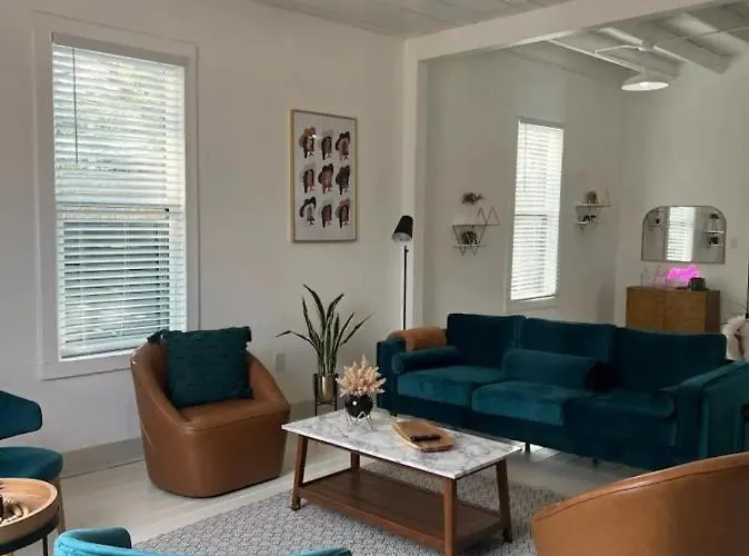 Fw Blackhouse Holiday home *